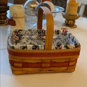 Longaberger basket with liners!